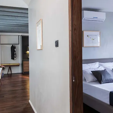 Two Bedroom Palace Apartment *