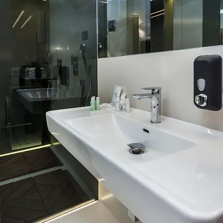 Апартаменты Two Bedroom Palace *